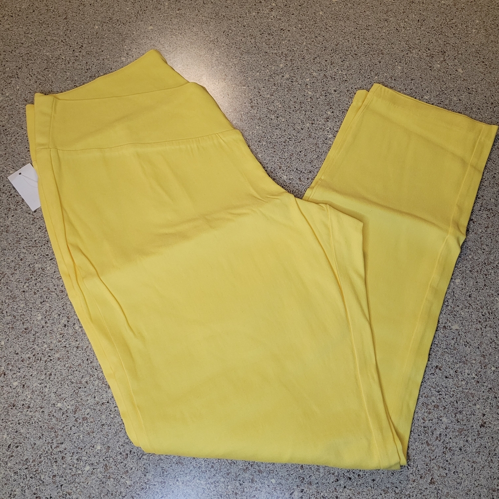 Dots Sunny Yellow Leggings